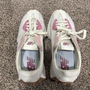 New Balance Women's Cream and Pink Runner Sneakers 327 The Intelligence Choice
